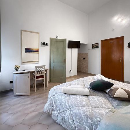 Bed And Breakfast Station 브린디시 외부 사진